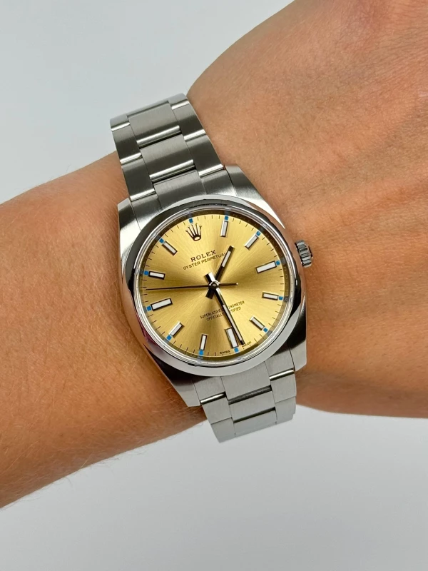 Rolex 34 mm Steel 114200-0022 7