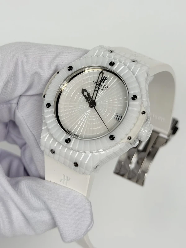 Hublot 346.HX.2800.RW 3