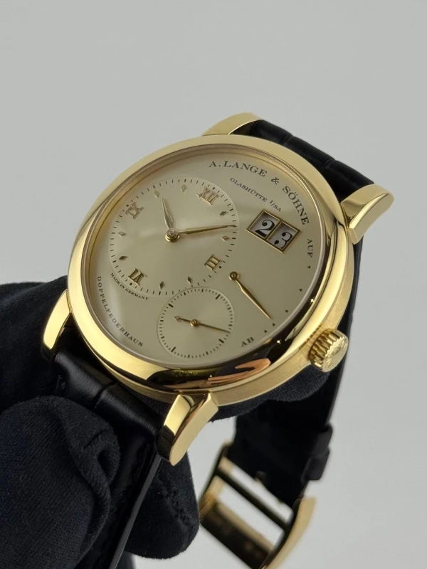 A. Lange & Sohne 101.021 4