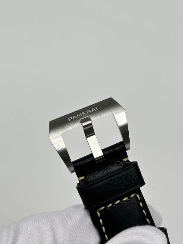 Panerai PAM01084 8