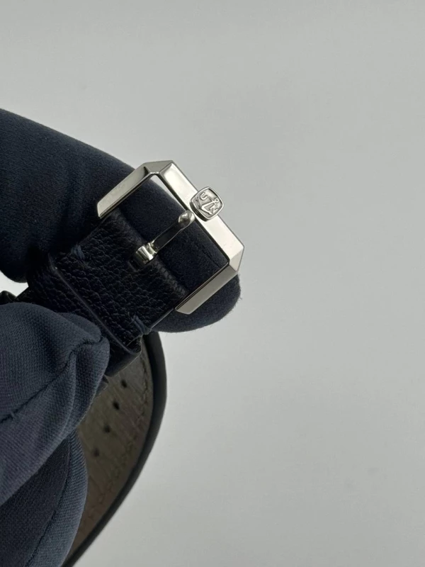 Ulysse Nardin Big date 223-88 7