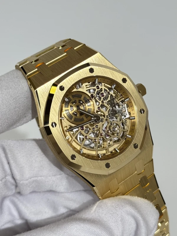 Audemars Piguet 16204BA.OO.1240BA.01 3