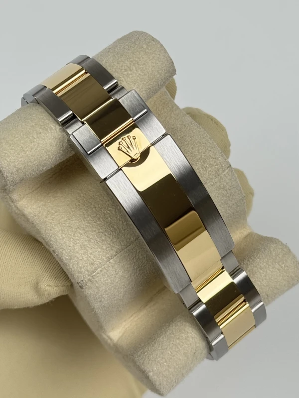 Rolex Date 41 mm Steel and Yellow Gold 126613ln-0002 5