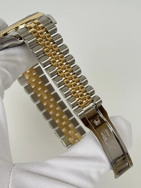 Rolex 36 mm Steel and Yellow Gold  116233 grj 4