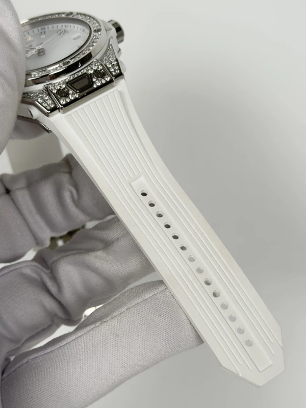 Hublot ONE CLICK 465.SE.2010.RW.1604 4