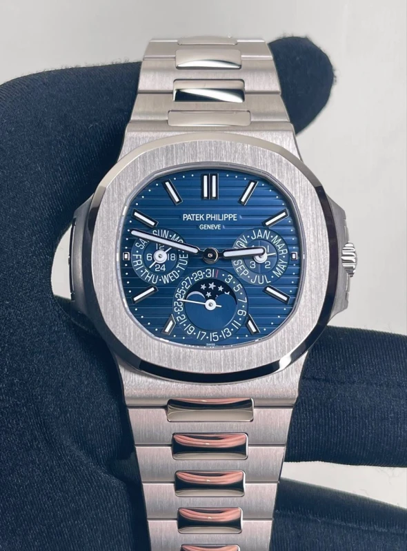 Patek Philippe 5740 5740/1G-001 5