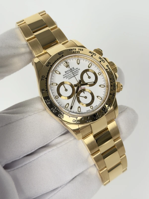 Rolex Cosmograph 40mm Yellow Gold 116508-0001 2