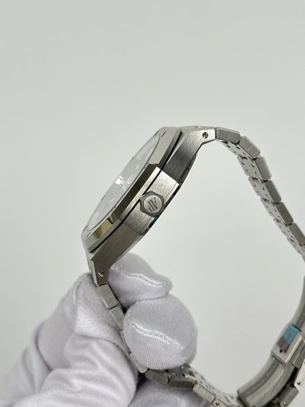 Audemars Piguet Royal Oak Selfwinding "50th Anniversary" 41 mm 15510ST.OO.1320ST.01 5