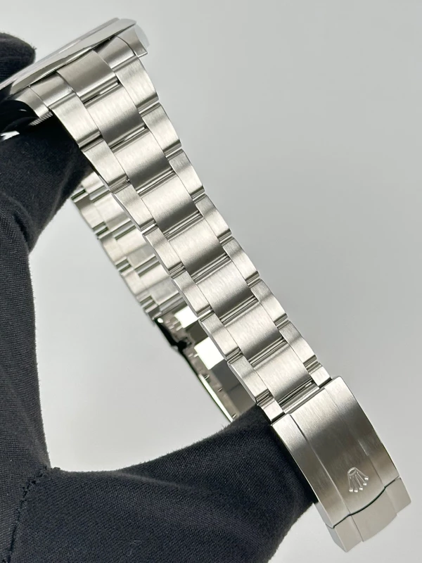Rolex 41 mm Steel 124300-0005 5