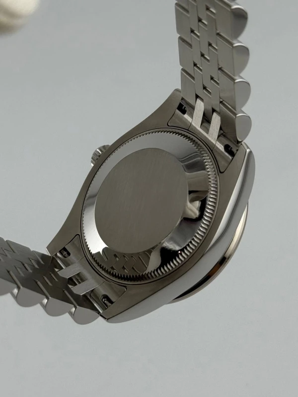 Rolex 31mm, Oystersteel, white gold and diamonds 178384-0040 9