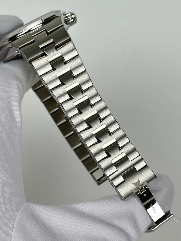 Vacheron Constantin 7920V/210A-B334 7