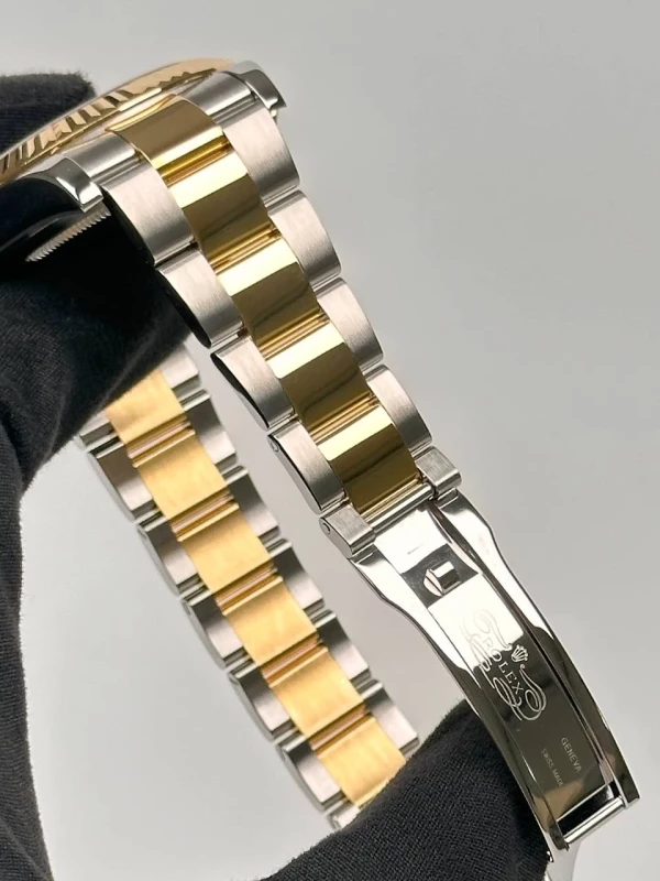 Rolex II 41mm Steel and Yellow Gold 116333 bkrio изображение - 8