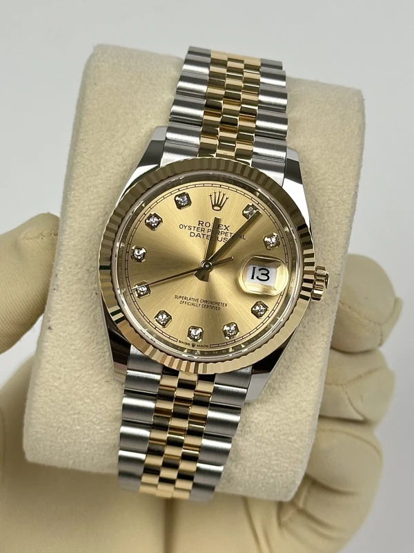 Rolex 36 MM, OYSTERSTEEL AND YELLOW GOLD 126233-0017 4