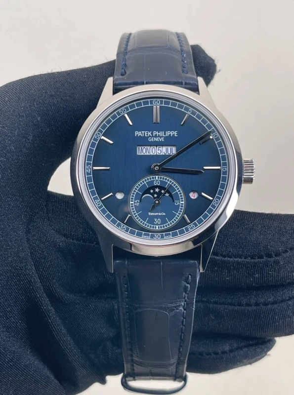 Patek Philippe 5236 5236P-001 5