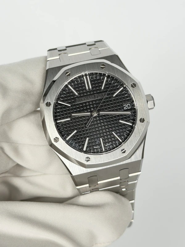 Audemars Piguet Selfwinding 15510ST.OO.1320ST.07 3
