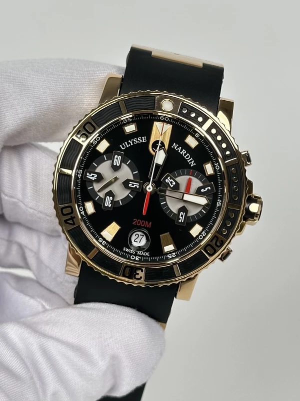 Ulysse Nardin Maxi Diver Chronograph 8006-102-3A/92 4