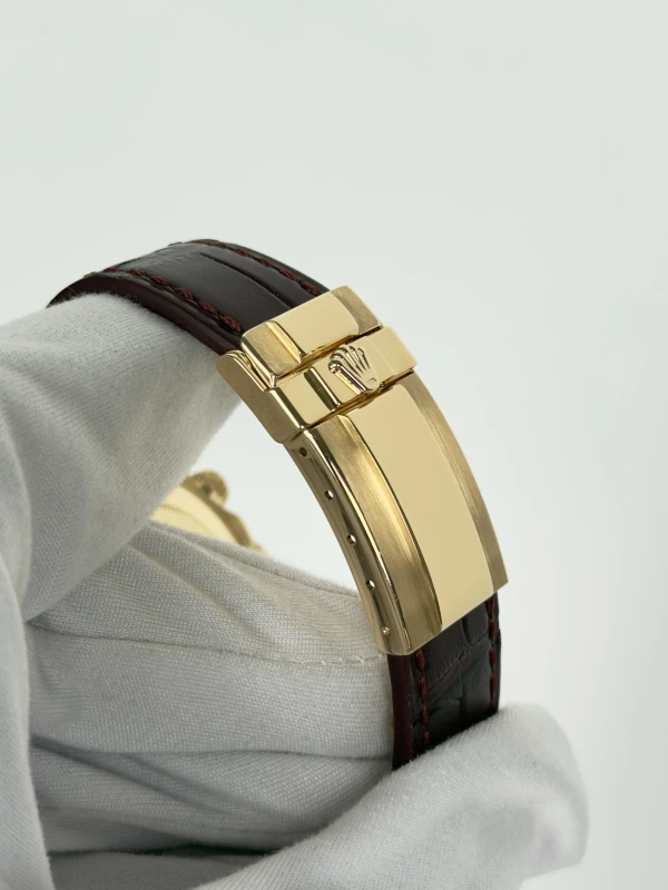 Rolex 40mm Yellow Gold 116518 dkmbk 5
