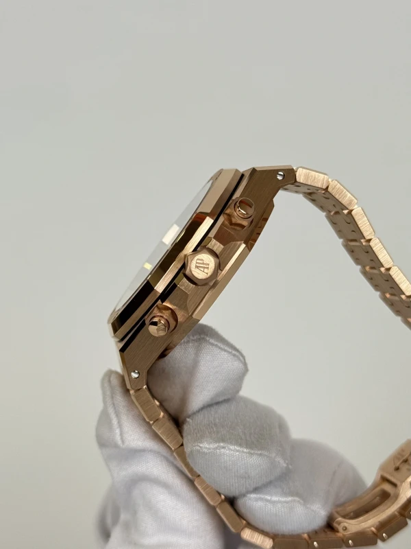 Audemars Piguet Selfwinding Chronograph 41 mm 26240OR.OO.1320OR.08 5