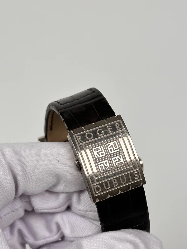 Roger Dubuis Bi-Retrograde Date RDDBEX0259 8
