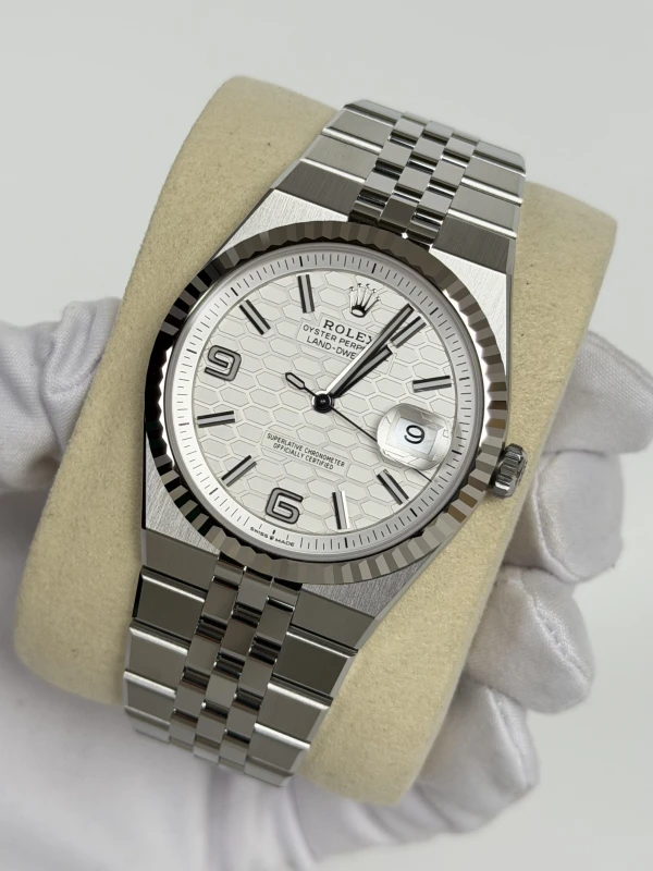 Rolex Land-Dweller 40 127334-0001 3