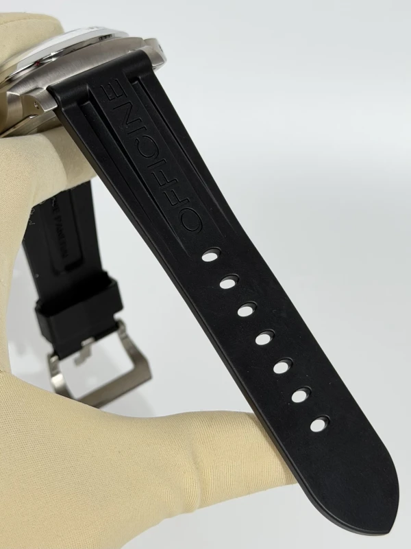 Panerai Luminor 1950 Equation of Time 8 Days GMT Titanio 47 mm  PAM 00656 5