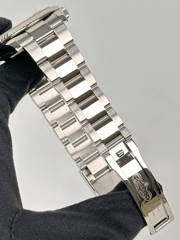 Rolex 41 mm, steel and white gold  126334-0015 6