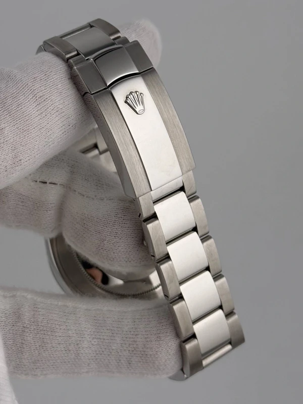 Rolex 41mm Steel and White Gold 126334-0011 8