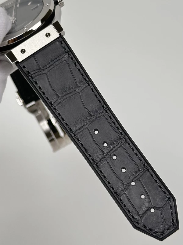 Hublot Racing Grey Titanium 45 mm 511.NX.7071.LR 7