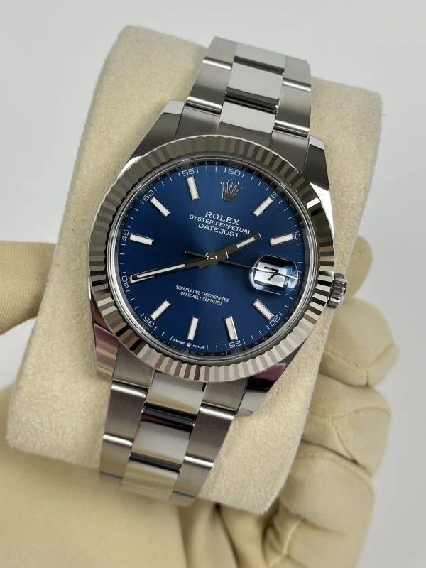 Rolex 41 mm, steel and white gold 126334-0001 4