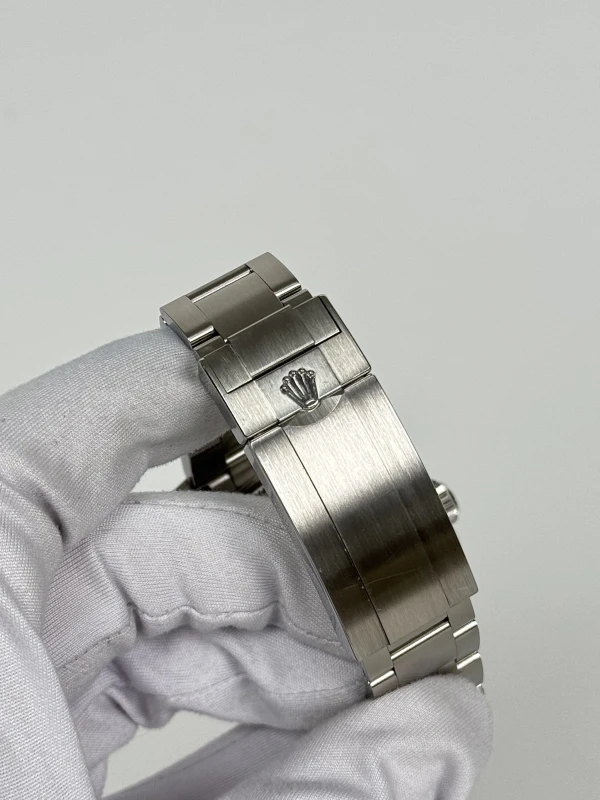 Rolex Deepsea 44mm Steel 136660-0005 7