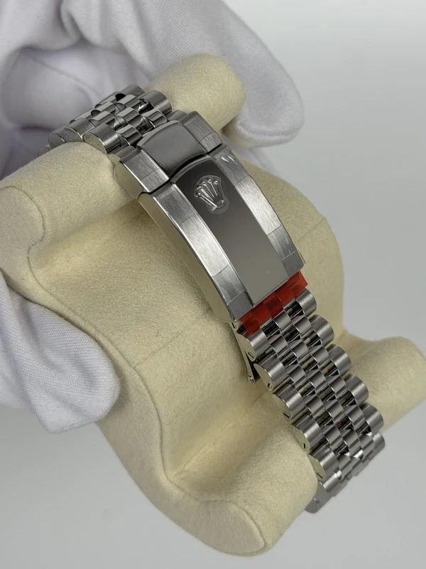 Rolex 41 mm, steel and white gold 126334-0018 4