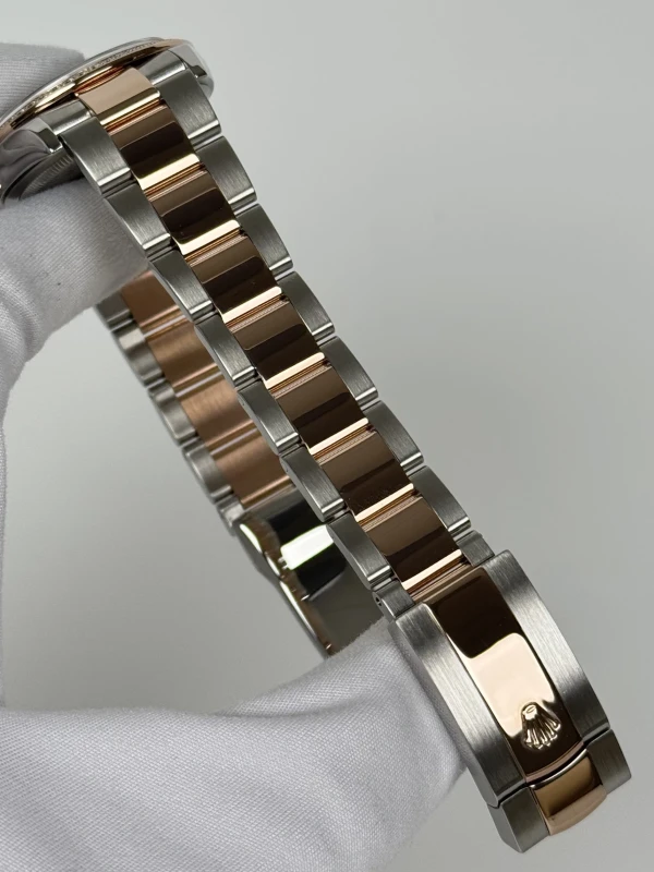 Rolex 36 mm, Oystersteel, Everose gold and diamonds 126281rbr-0010 5