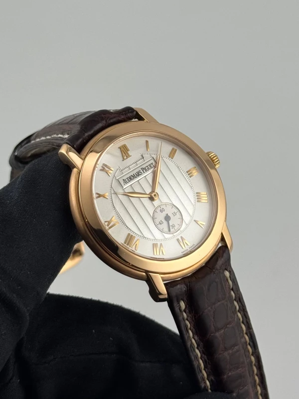 Audemars Piguet 15056OR.OO.A067CR.02 5