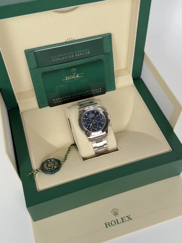 Rolex Cosmograph 40mm White Gold 126509-0005 7