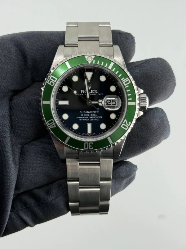 Rolex 16610LV 2