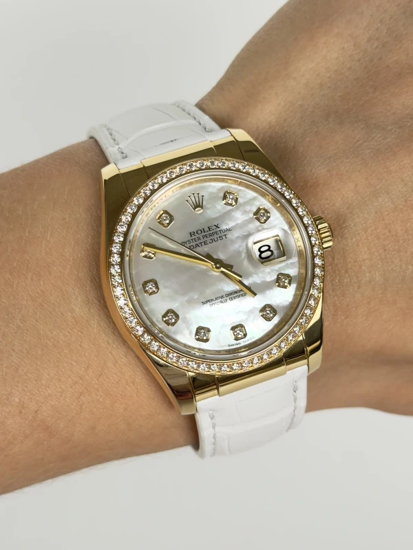 Rolex 36 mm Yellow Gold 116188 6