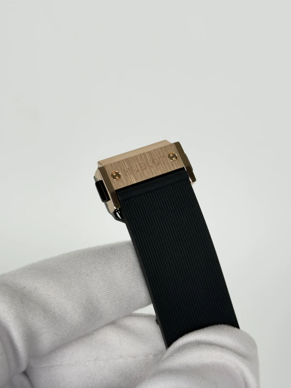 Hublot King Gold Diamonds 565.OX.7081.RX.1204 5