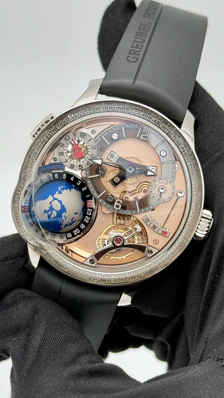 Greubel Forsey Platine GMT Earth 3