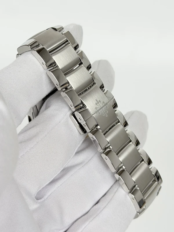 Patek Philippe 5905 5905/1A-001 4