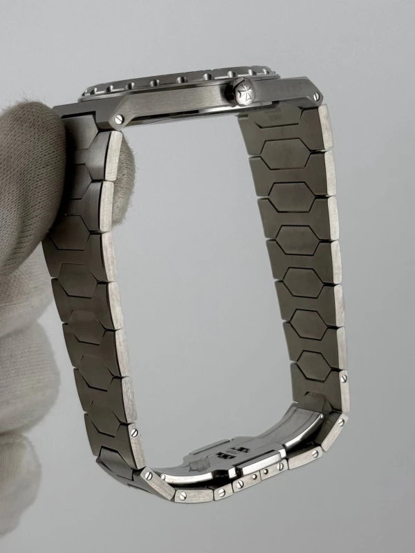 Vacheron Constantin 222 4200H/222A-B934 37 MM STEEL 5