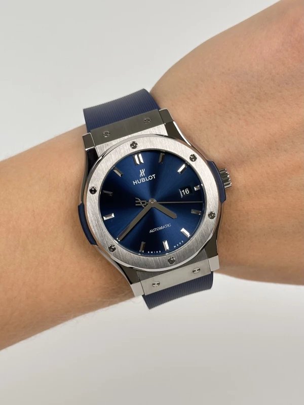 Hublot Automatic 42 mm 542.NX.7170.RX 9
