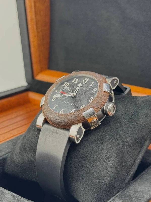 Romain Jerome OXY STEEL T.OXY3.11BB.00.BB 5