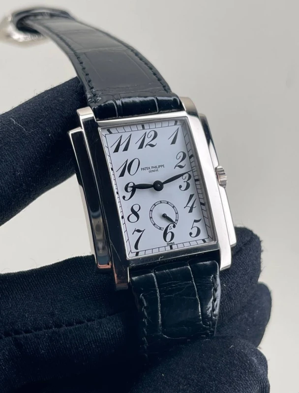 Patek Philippe GONDOLO 5024G-011 2