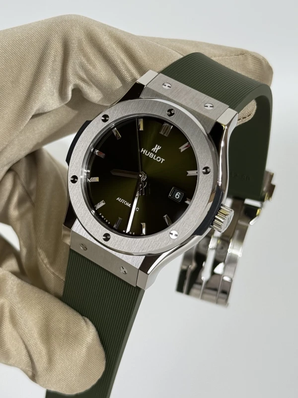 Hublot Automatic 42 mm 542.NX.8970.RX 4