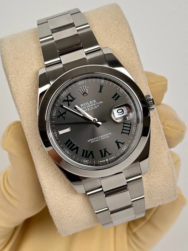 Rolex DATEJUST 41MM STEEL 126300-0013 3