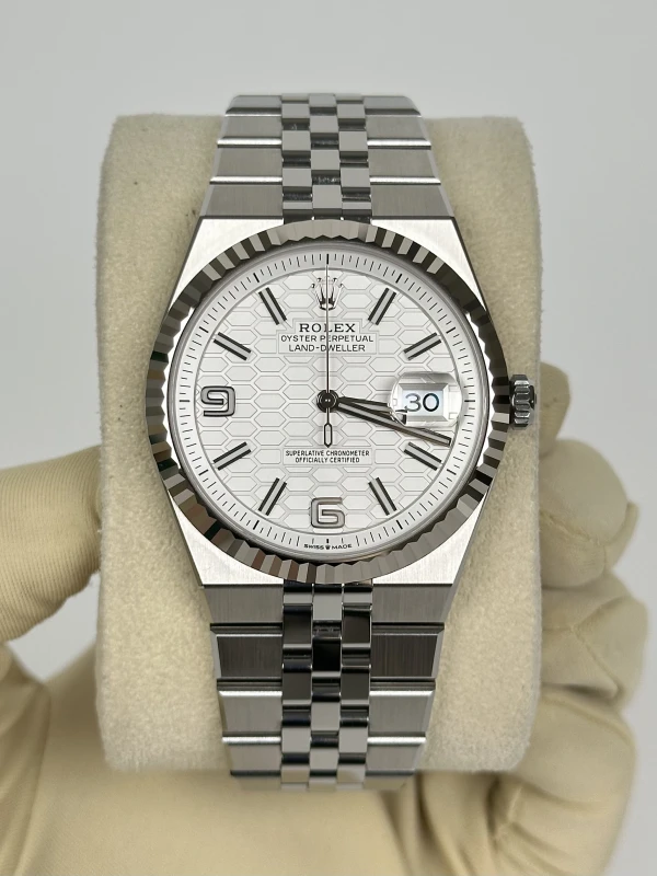 Rolex Land-Dweller 40 127334-0001 2