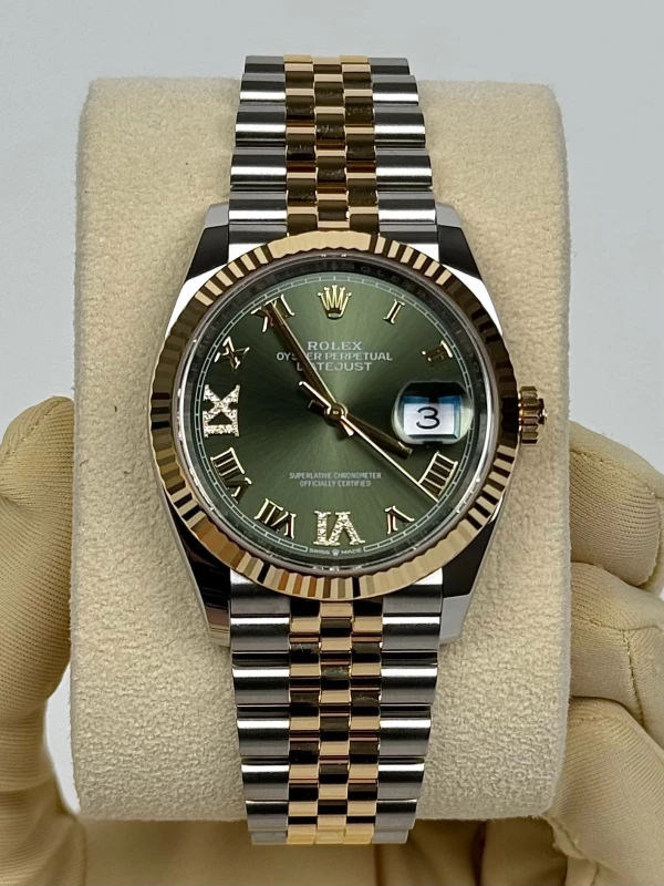 Rolex 36 mm, Oystersteel and yellow gold 126233-0025 2