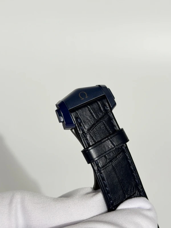 Omega Moonwatch Omega Co-Axial Master Chronometer Moonphase Chronograph 44,25 mm 304.93.44.52.03.001 6