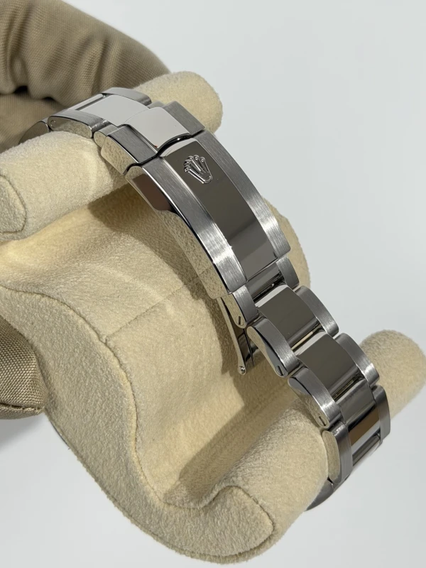 Rolex 41 mm, steel 126300-0011 3