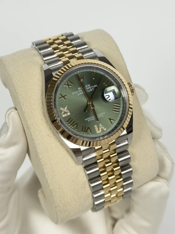 Rolex 36 mm, Oystersteel and yellow gold 126233-0025 2